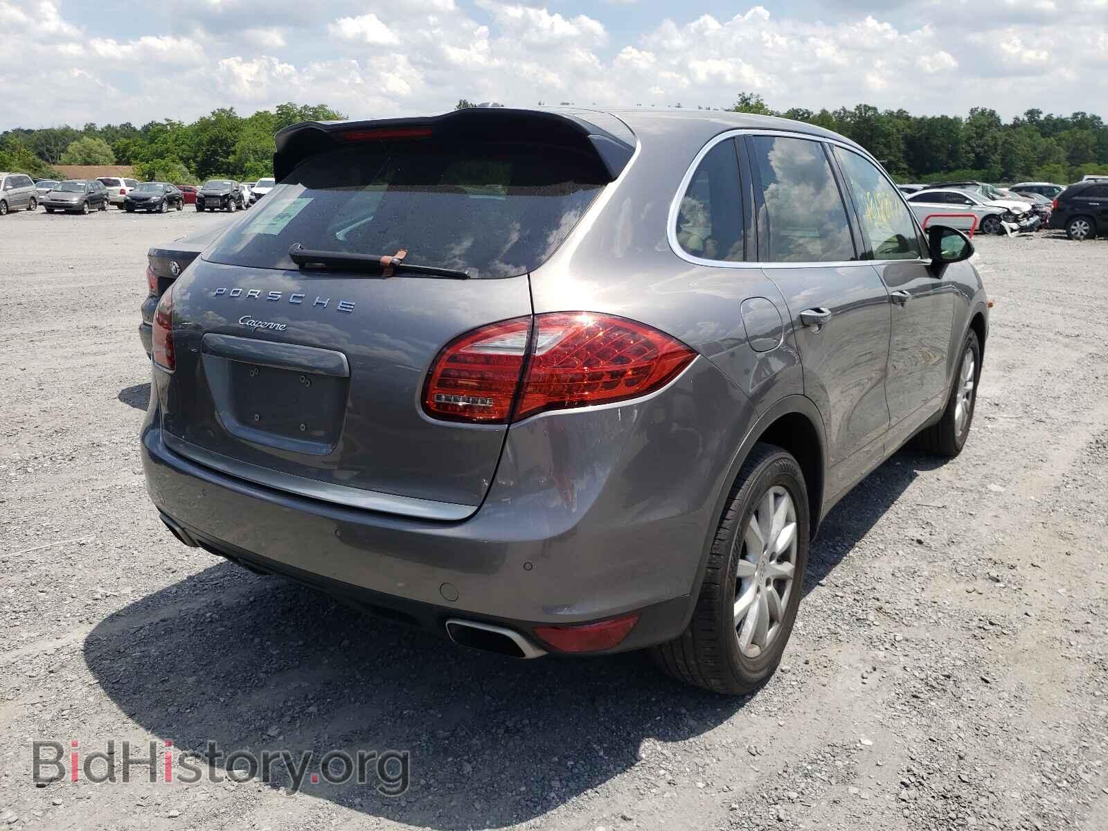2011 PORSCHE CAYENNE - VIN: WP1AA2A20BLA10136 - Photo 4