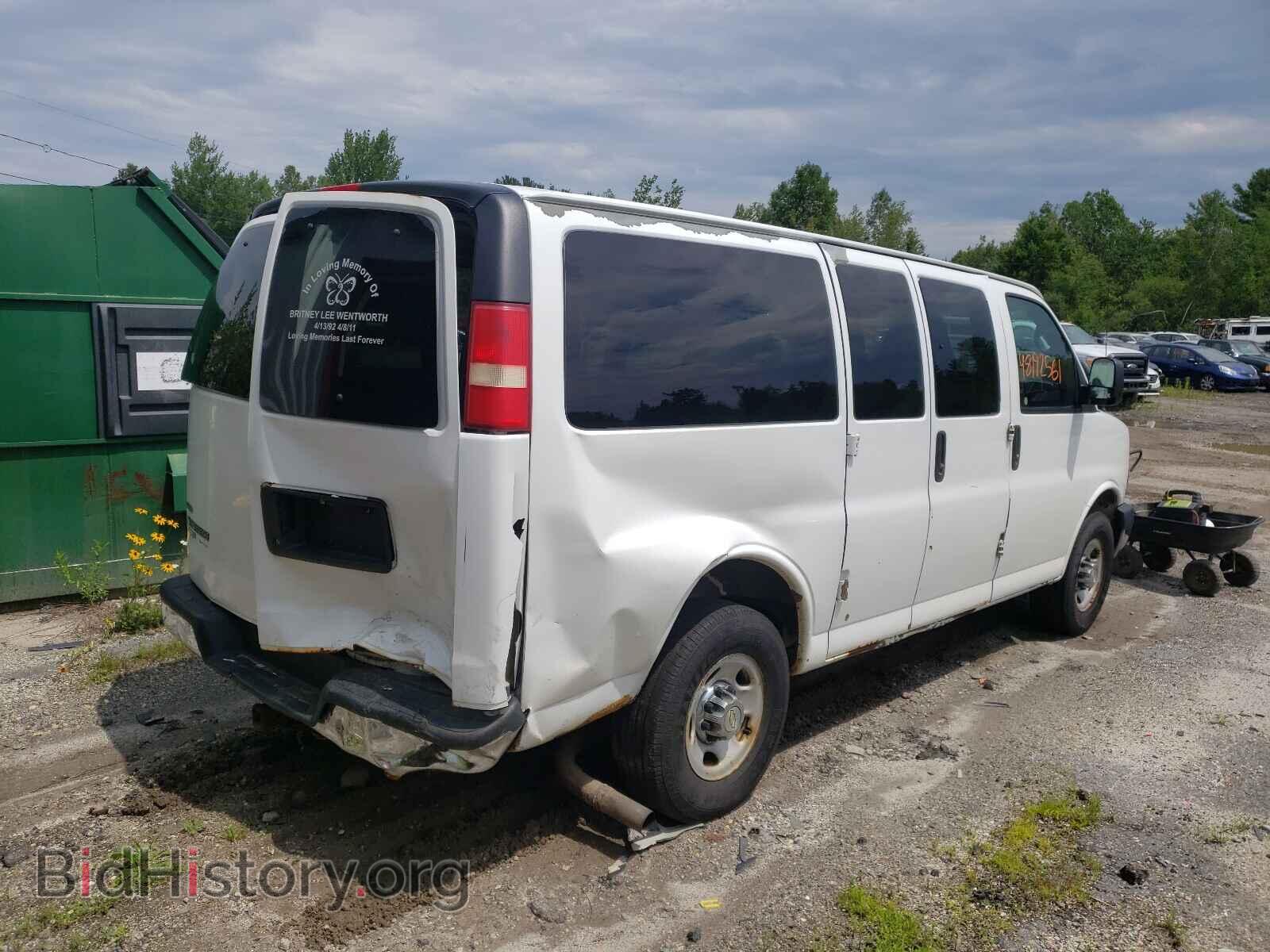 2010 CHEVROLET EXPRESS - VIN: 1GA2GYDG1A1121103 - Фото 4