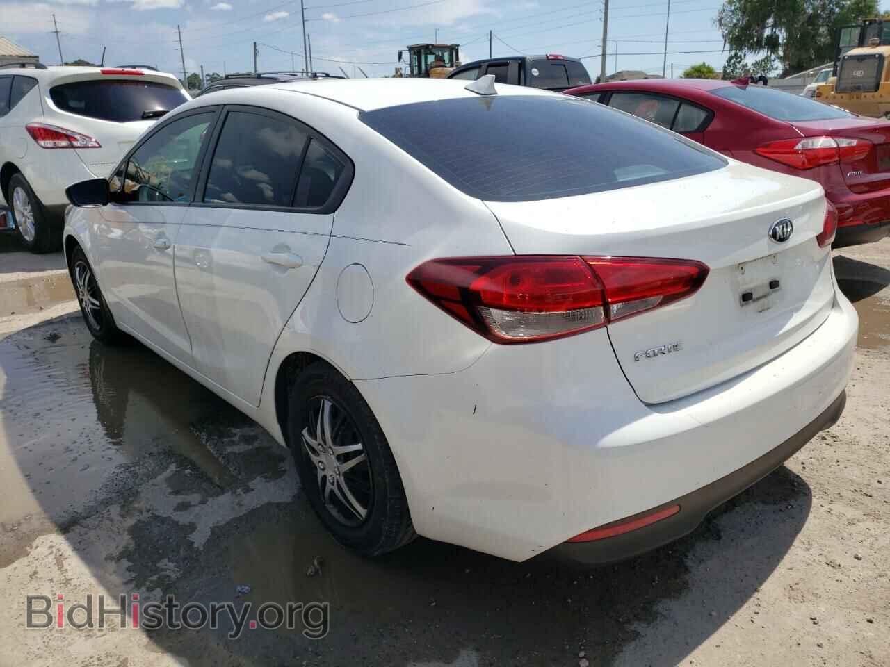 2017 KIA FORTE - VIN: 3KPFK4A77HE130447 - Фото 3