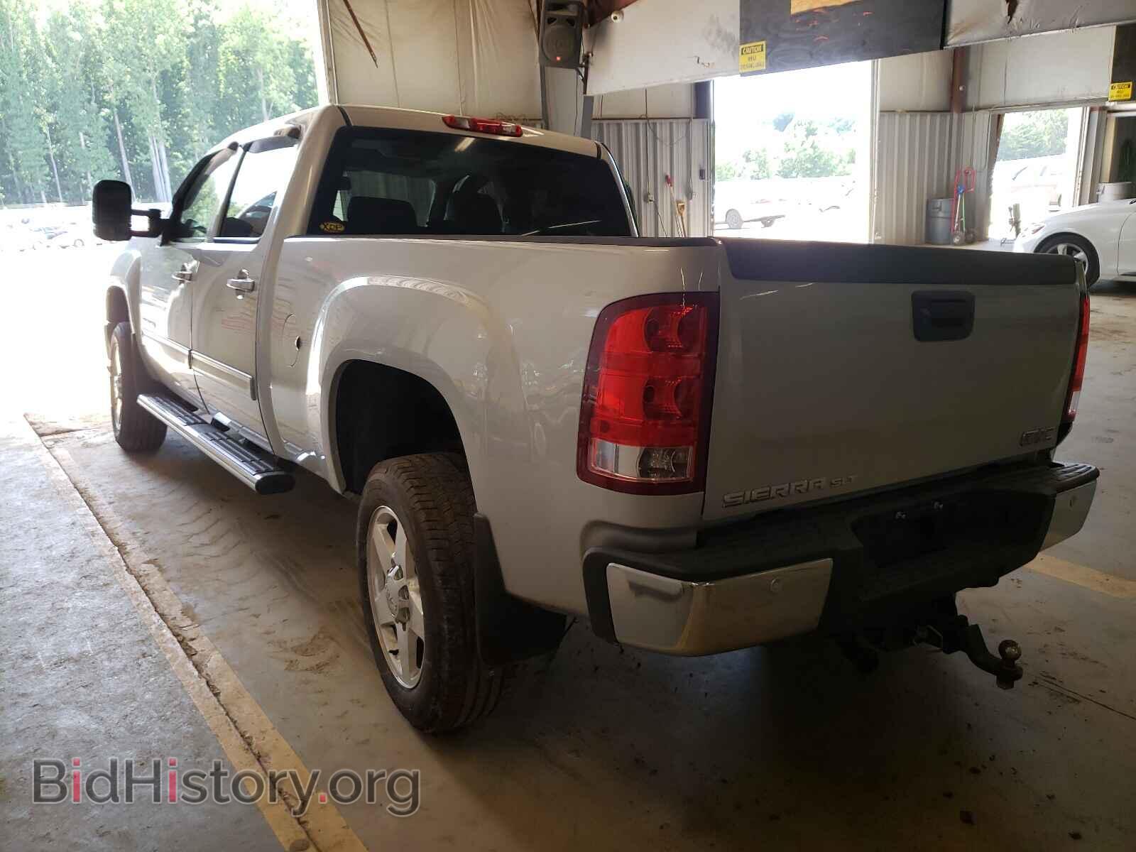2011 GMC SIERRA - VIN: 1GT121C86BF211323 - Фото 3