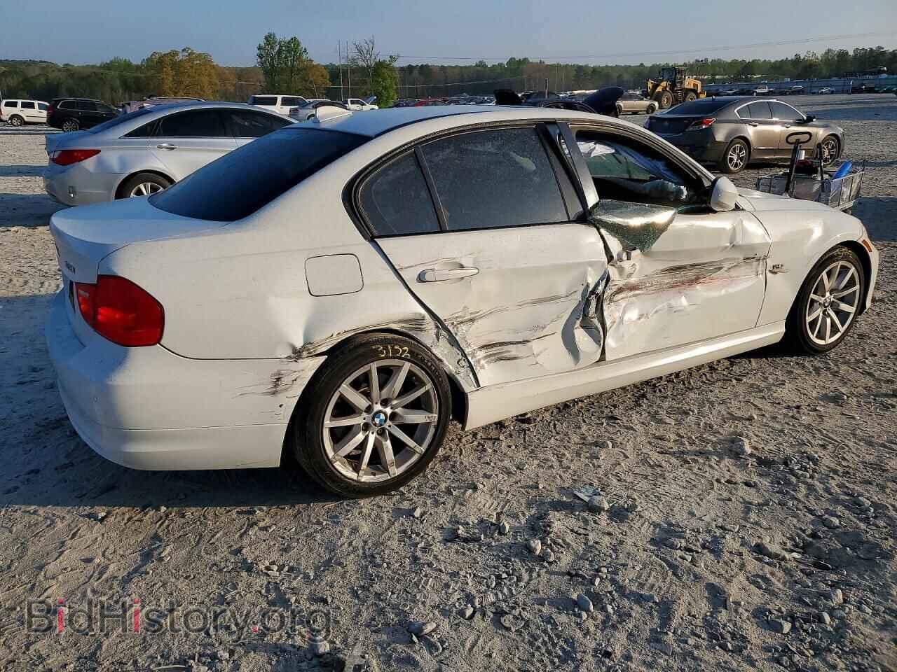 2011 BMW 3 SERIES - VIN: WBAPH5C56BA443890 - Фото 3