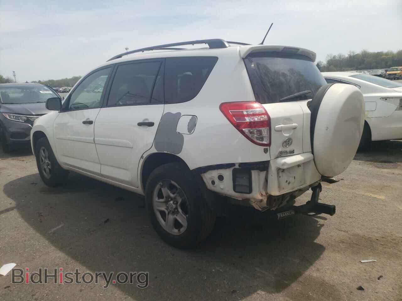2011 TOYOTA RAV4 - VIN: 2T3BF4DV2BW097382 - Фото 2