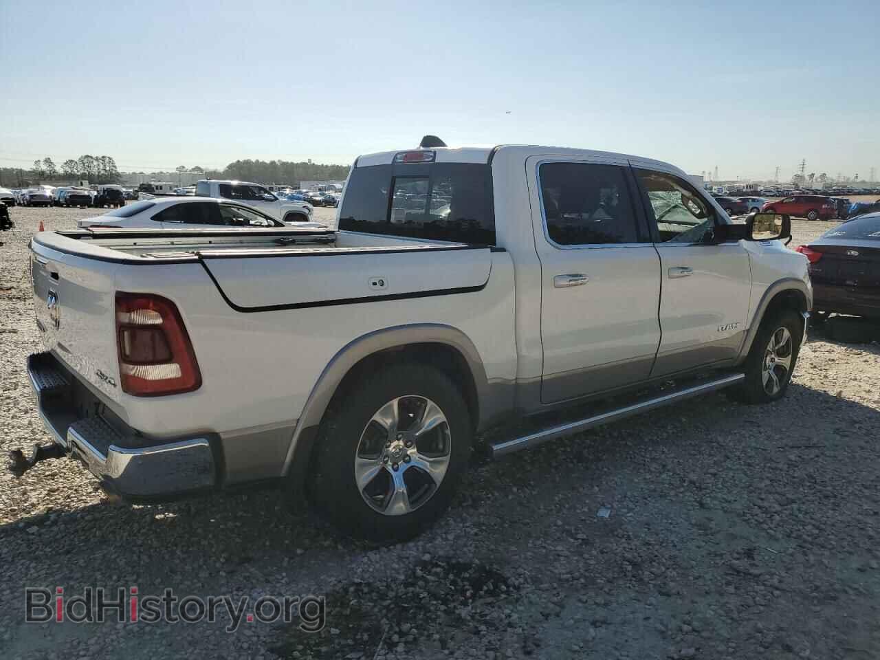 2019 RAM 1500 - VIN: 1C6SRFJT5KN810716 - Фото 3