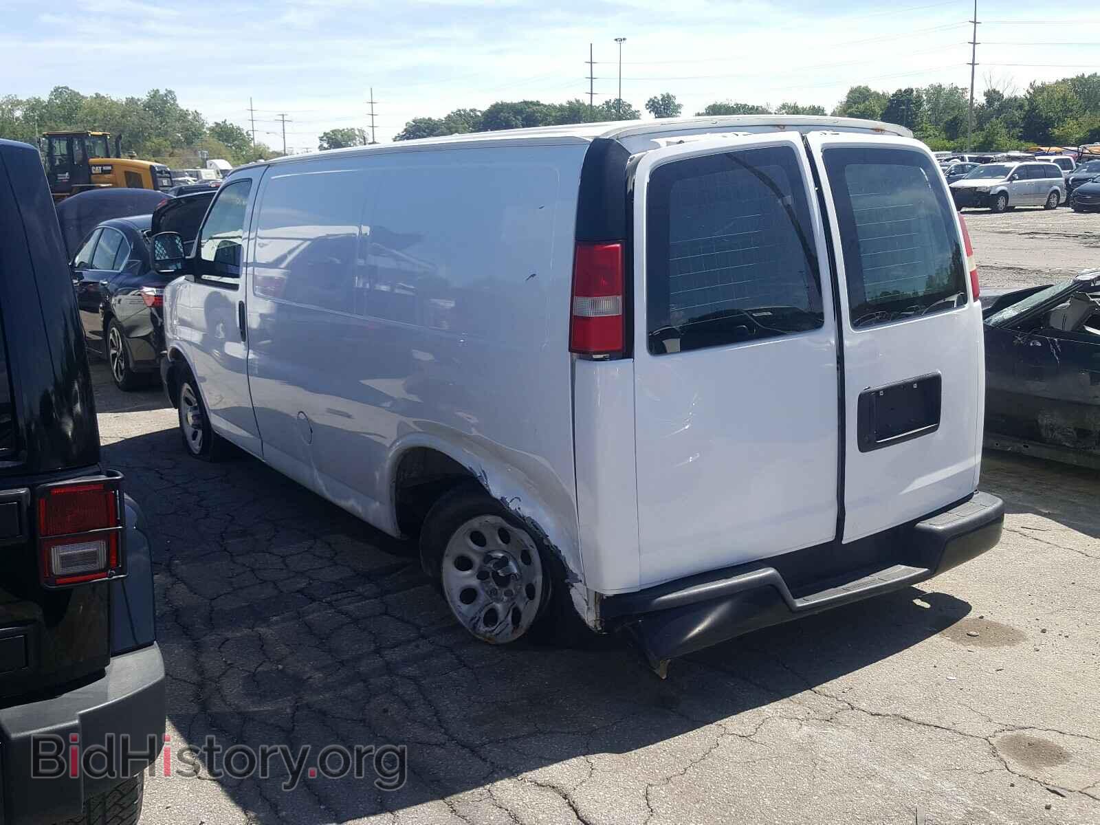 2012 CHEVROLET EXPRESS - VIN: 1GCSGAFX1C1154794 - Фото 3