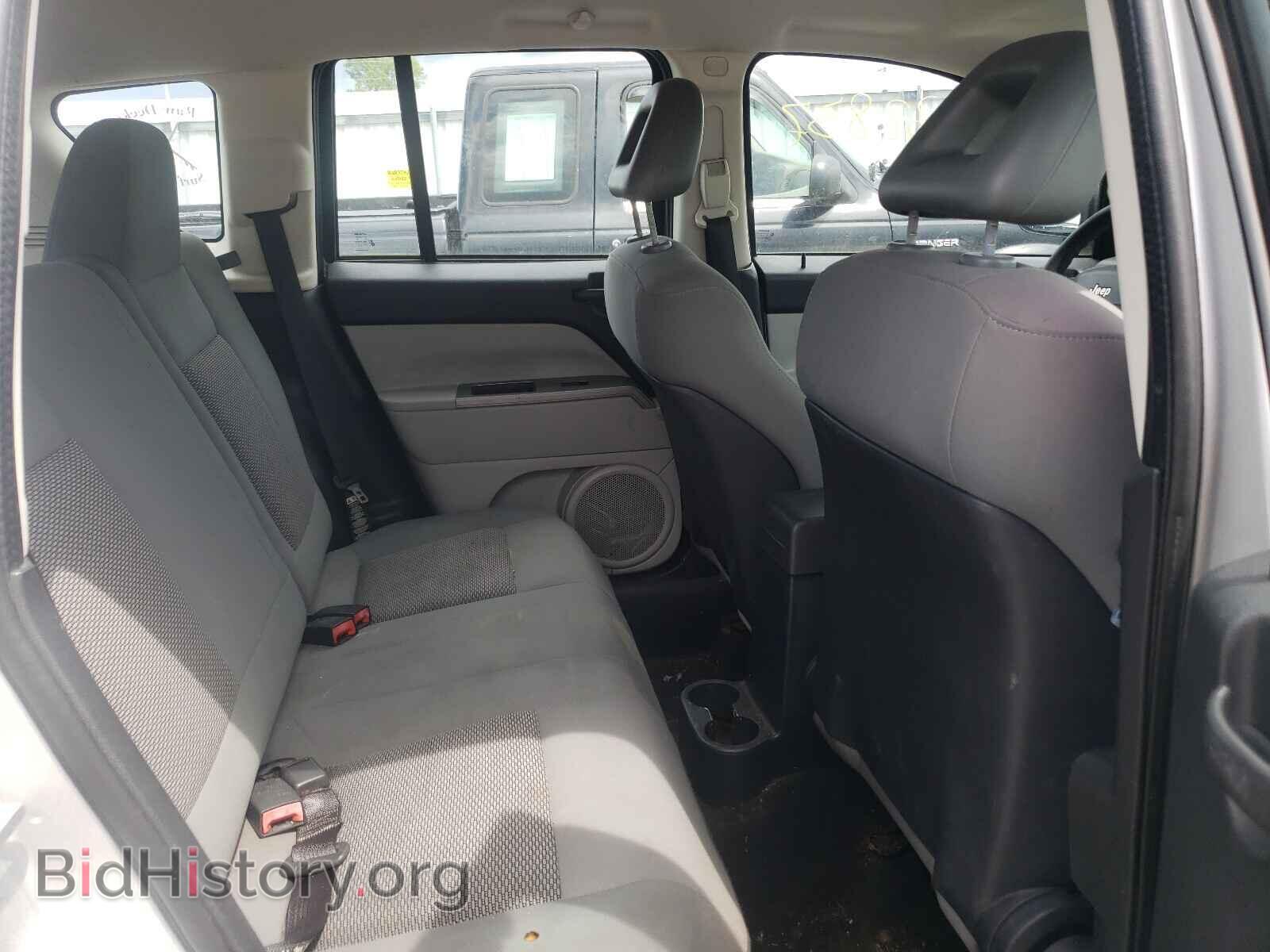 2007 JEEP COMPASS - VIN: 1J8FT47077D347478 - Фото 6