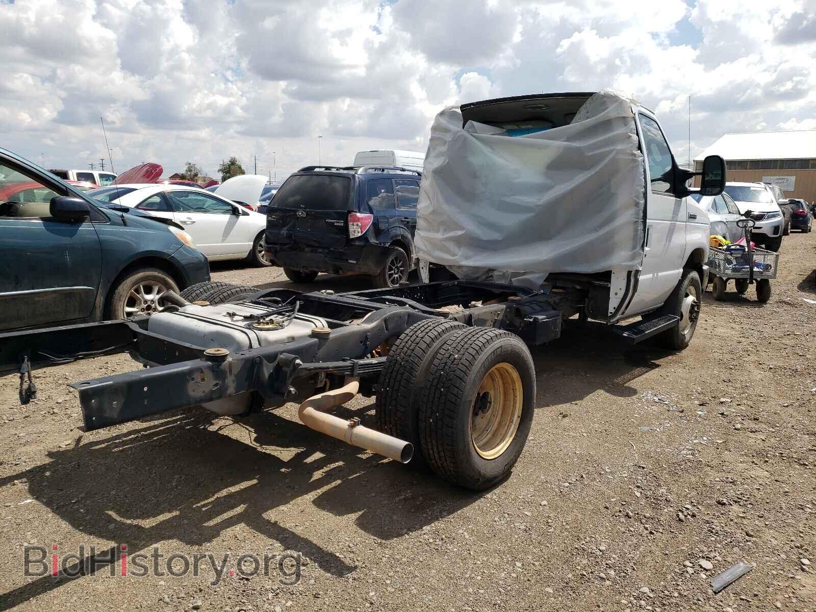 2015 FORD ECONOLINE - VIN: 1FDWE3FS7FDA29224 - Фото 4