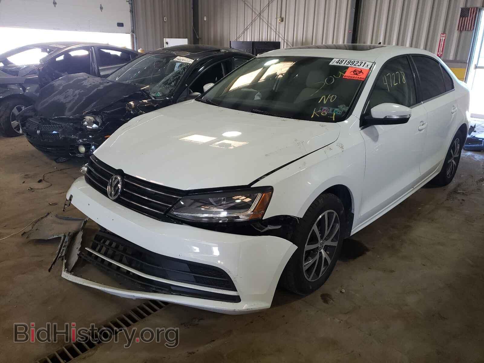 2017 VOLKSWAGEN JETTA - VIN: 3VWDB7AJ4HM385371 - Фото 2