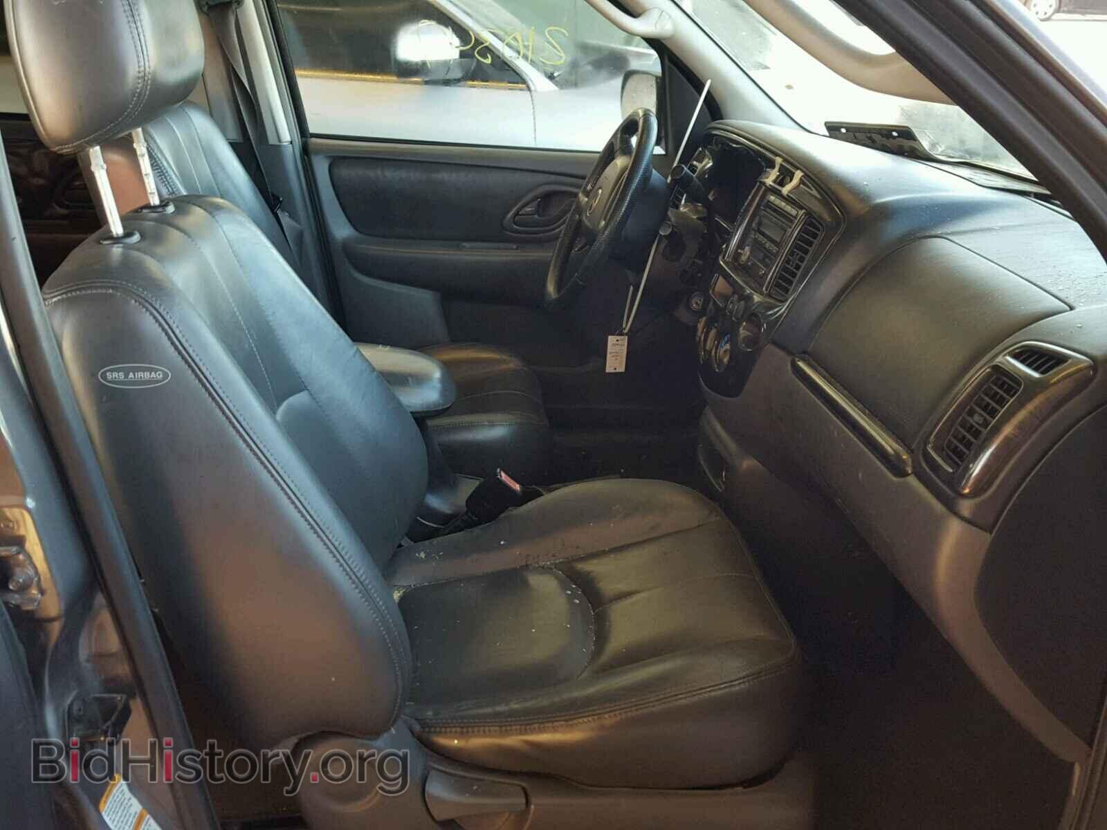 2004 MAZDA TRIBUTE - VIN: 4F2CZ06114KM30181 - Photo 5