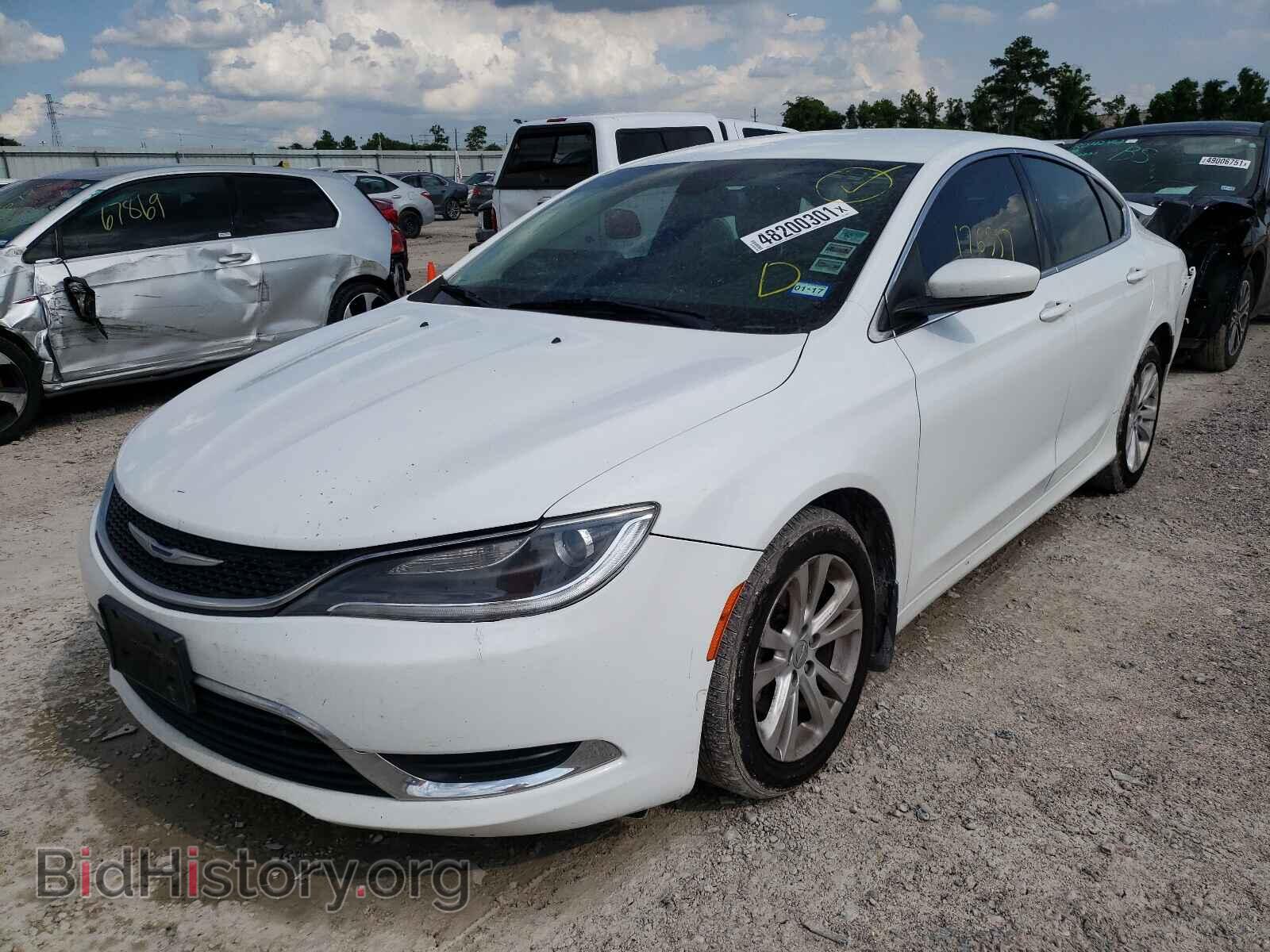 2015 CHRYSLER 200 - VIN: 1C3CCCAB0FN590562 - Photo 2