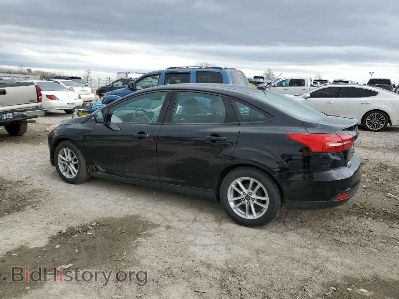 2017 FORD FOCUS - VIN: 1FADP3F25HL303105 - Фото 2