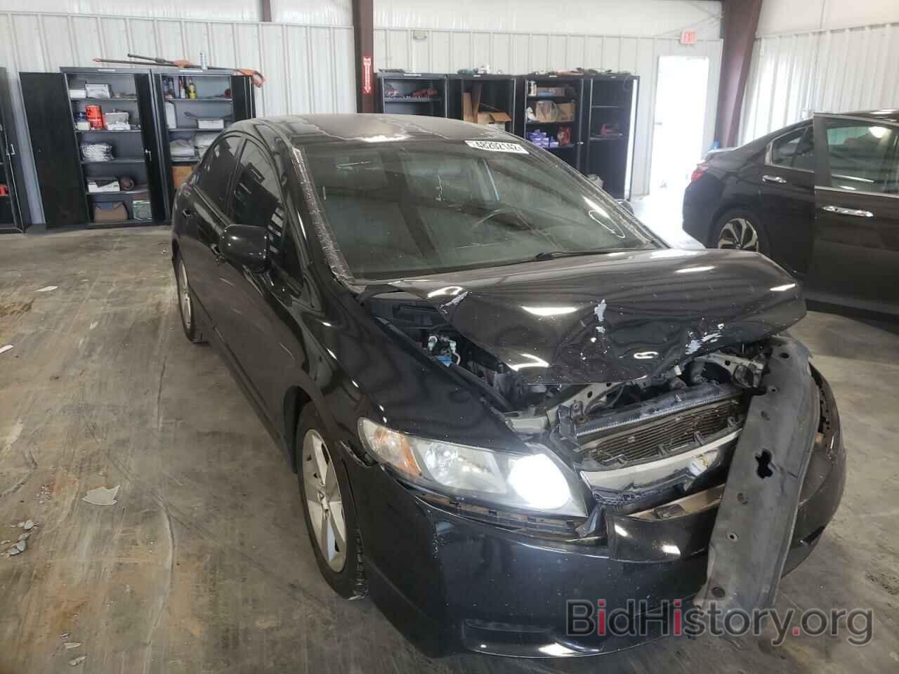 Photo 2HGFA1F68BH531407 - HONDA CIVIC 2011