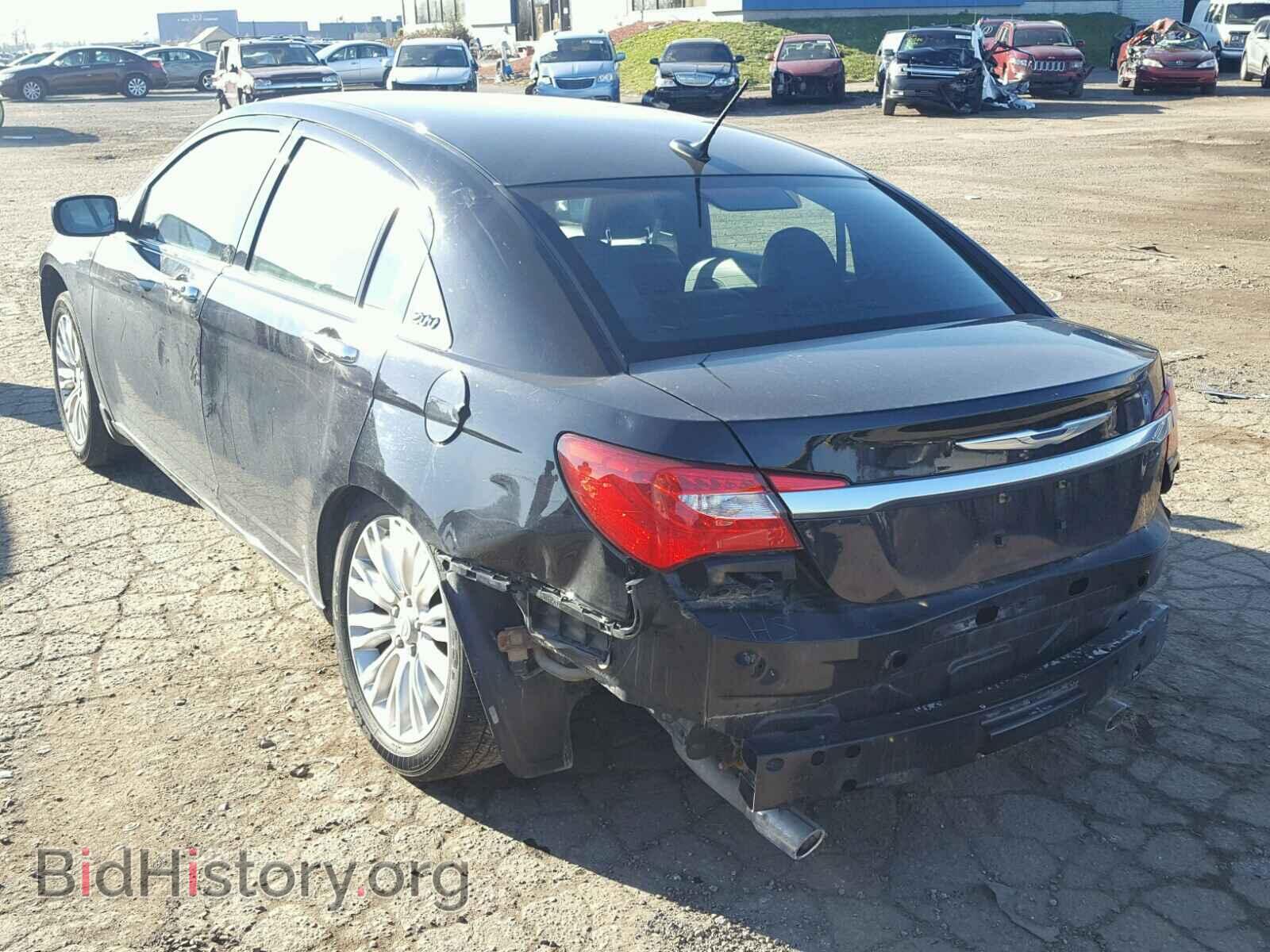2011 CHRYSLER 200 - VIN: 1C3BC2FG2BN603526 - Фото 3