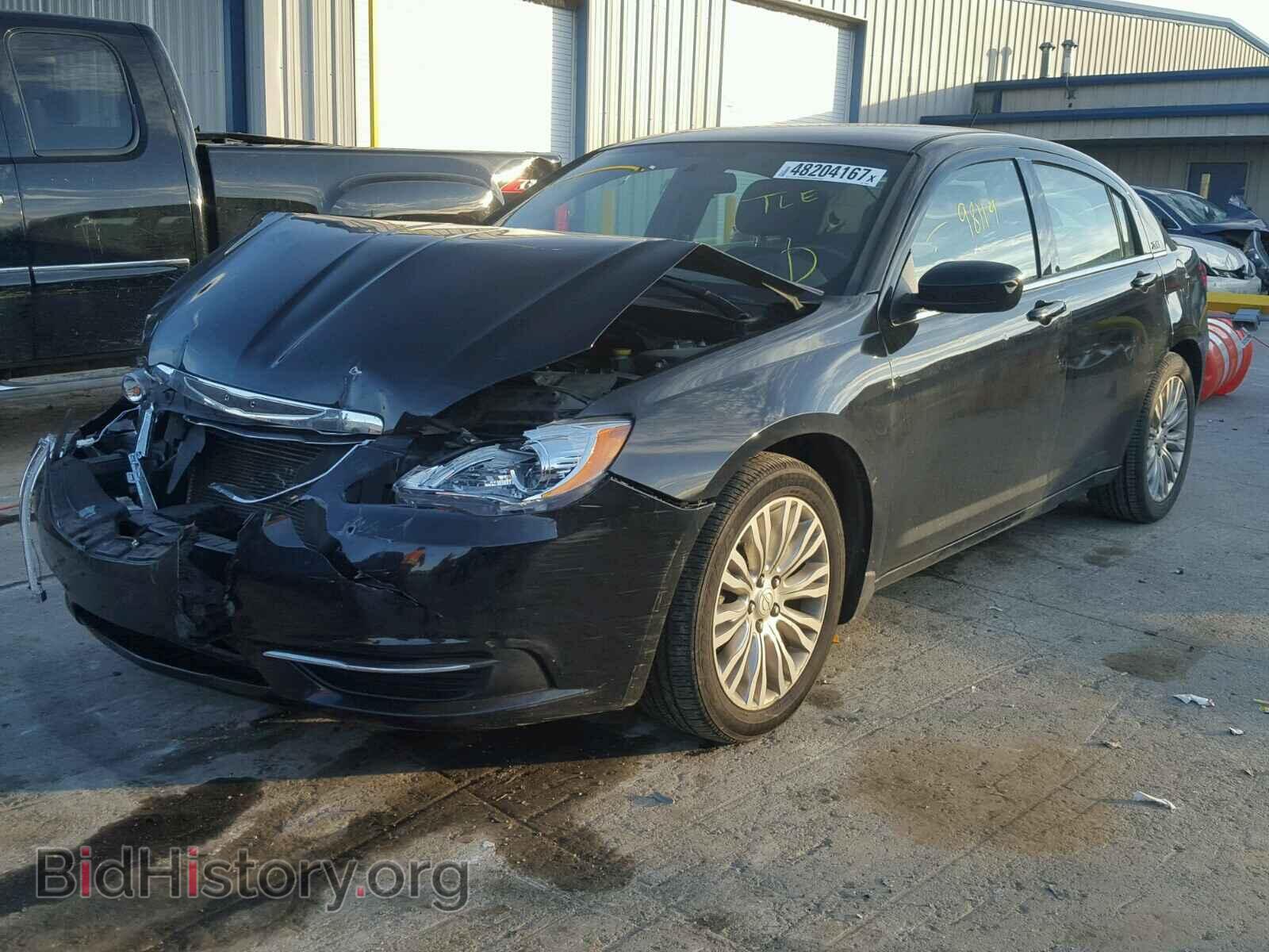 2012 CHRYSLER 200 - VIN: 1C3CCBAB1CN256868 - Фото 2
