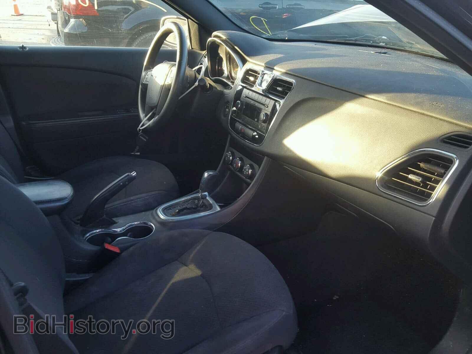 2012 CHRYSLER 200 - VIN: 1C3CCBAB1CN256868 - Фото 5