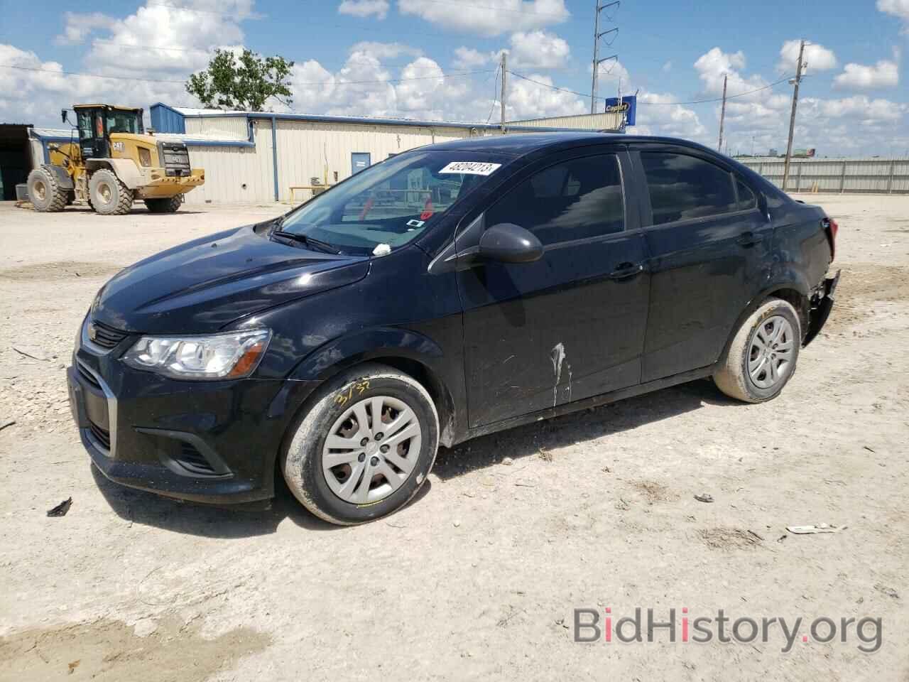 Photo 1G1JB5SH9J4134135 - CHEVROLET SONIC 2018