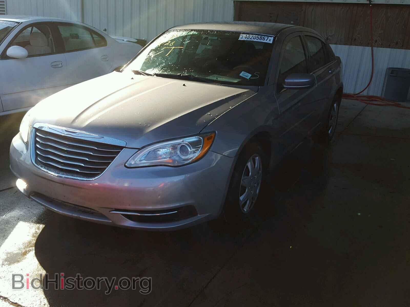 2014 CHRYSLER 200 - VIN: 1C3CCBAB6EN204722 - Фото 2