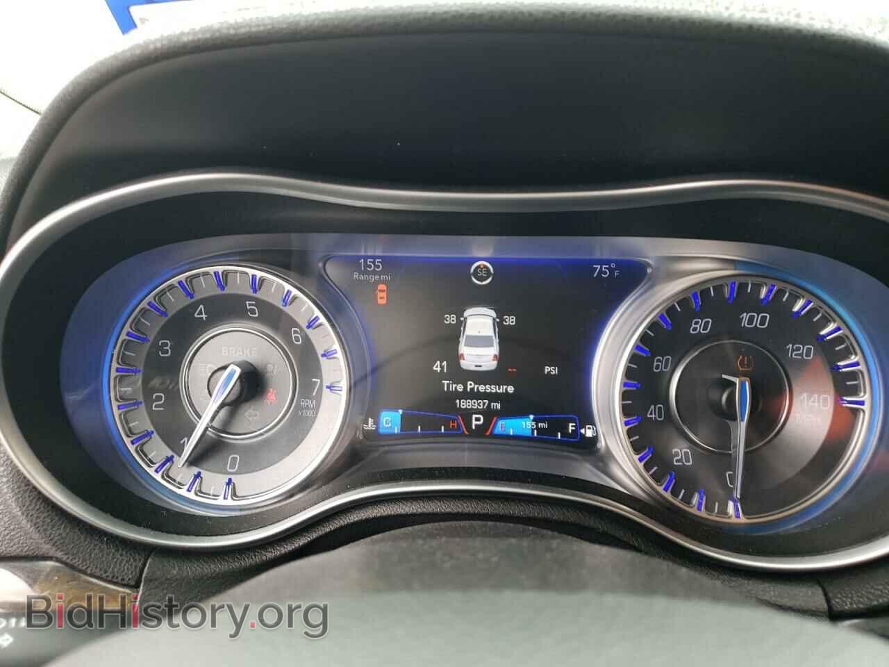 2016 CHRYSLER 300 - VIN: 2C3CCAEGXGH197866 - Фото 9
