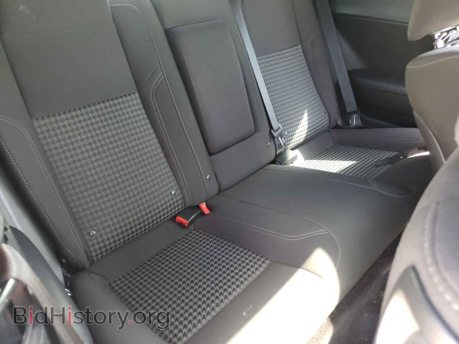 2017 DODGE CHALLENGER - VIN: 2C3CDZBT7HH656396 - Фото 6