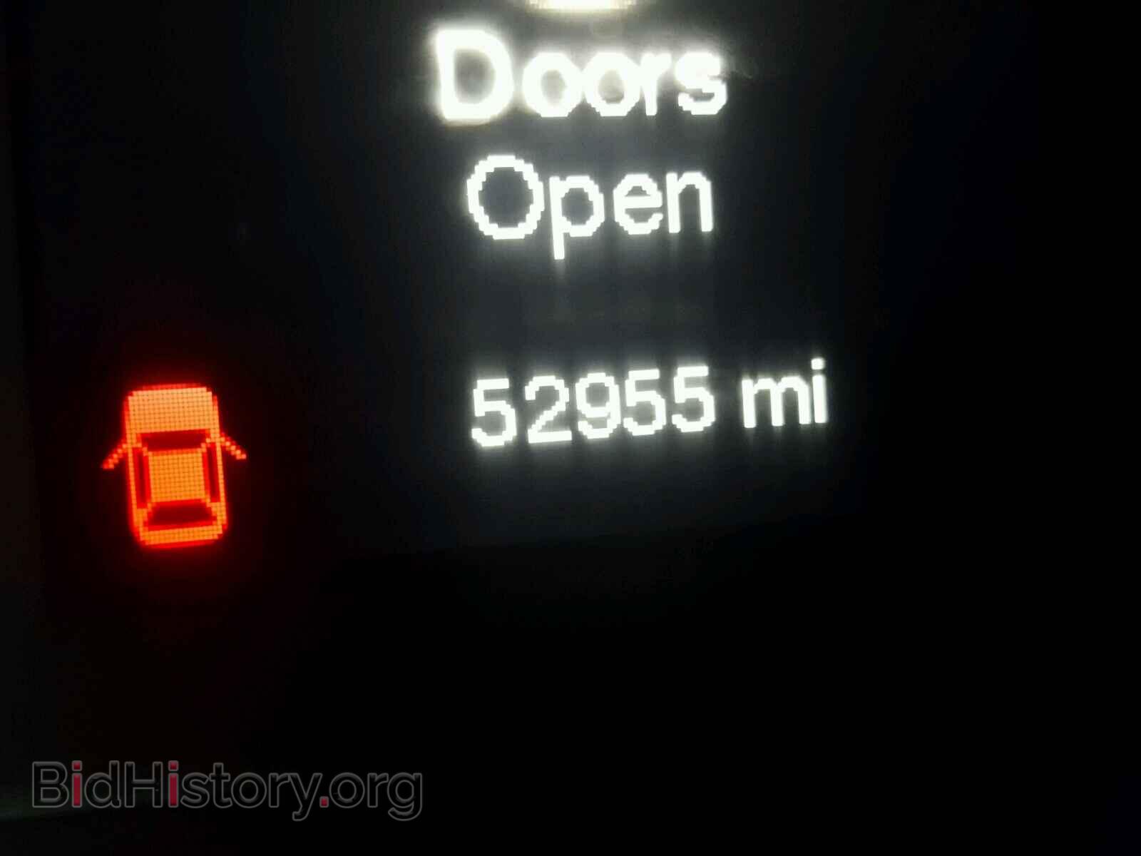 2015 CHRYSLER 200 - VIN: 1C3CCCBB3FN649571 - Photo 8