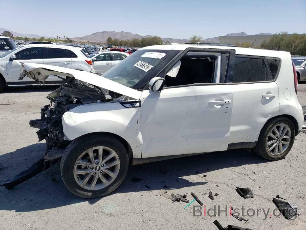 Photo KNDJP3A56J7561503 - KIA SOUL 2018