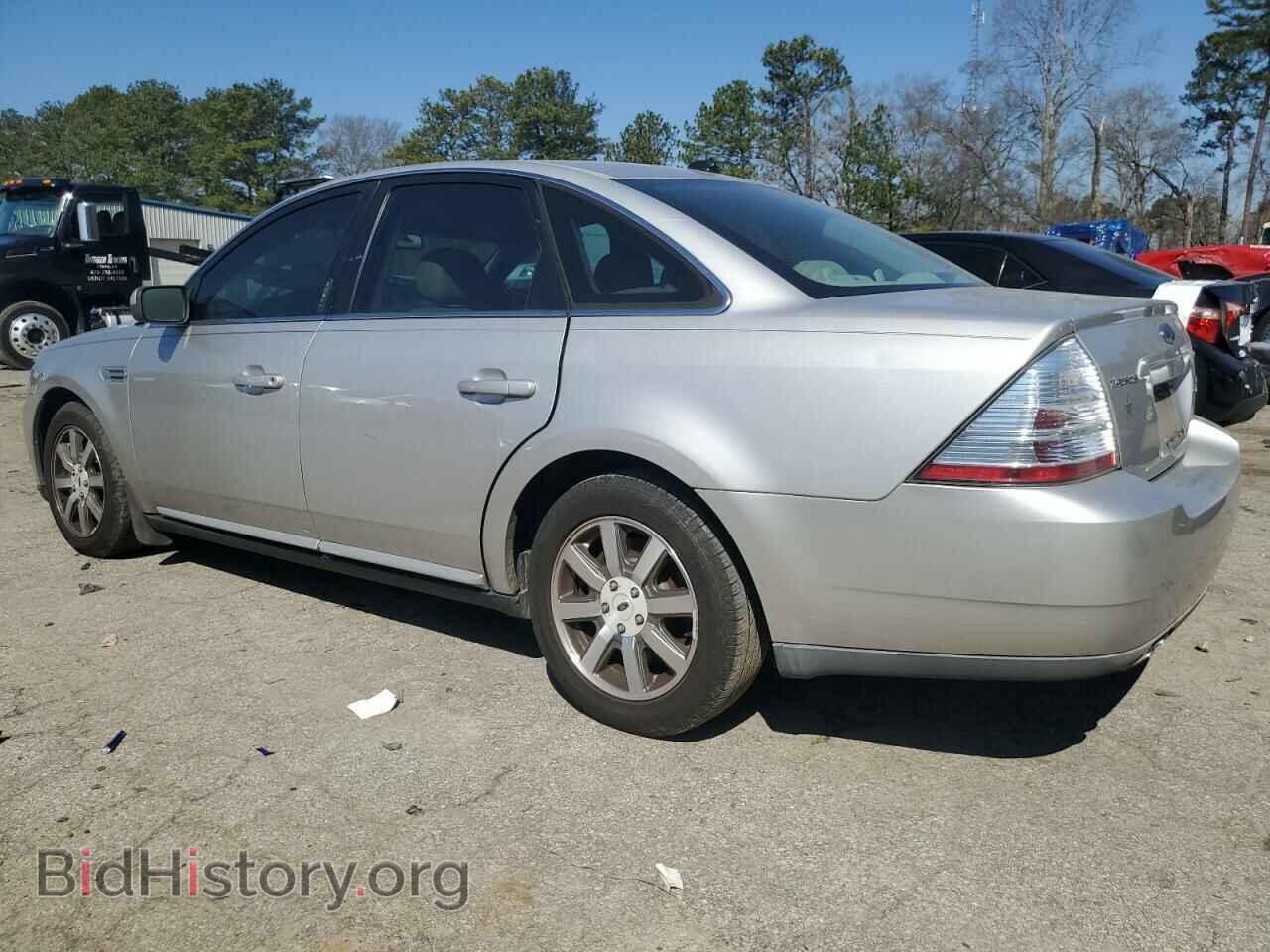 2008 FORD TAURUS - VIN: 1FAHP24W68G167237 - Фото 2