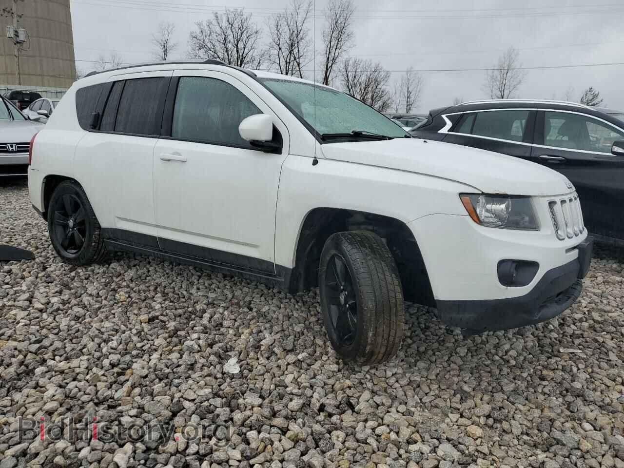 2015 JEEP COMPASS - VIN: 1C4NJDEBXFD217559 - Фото 4