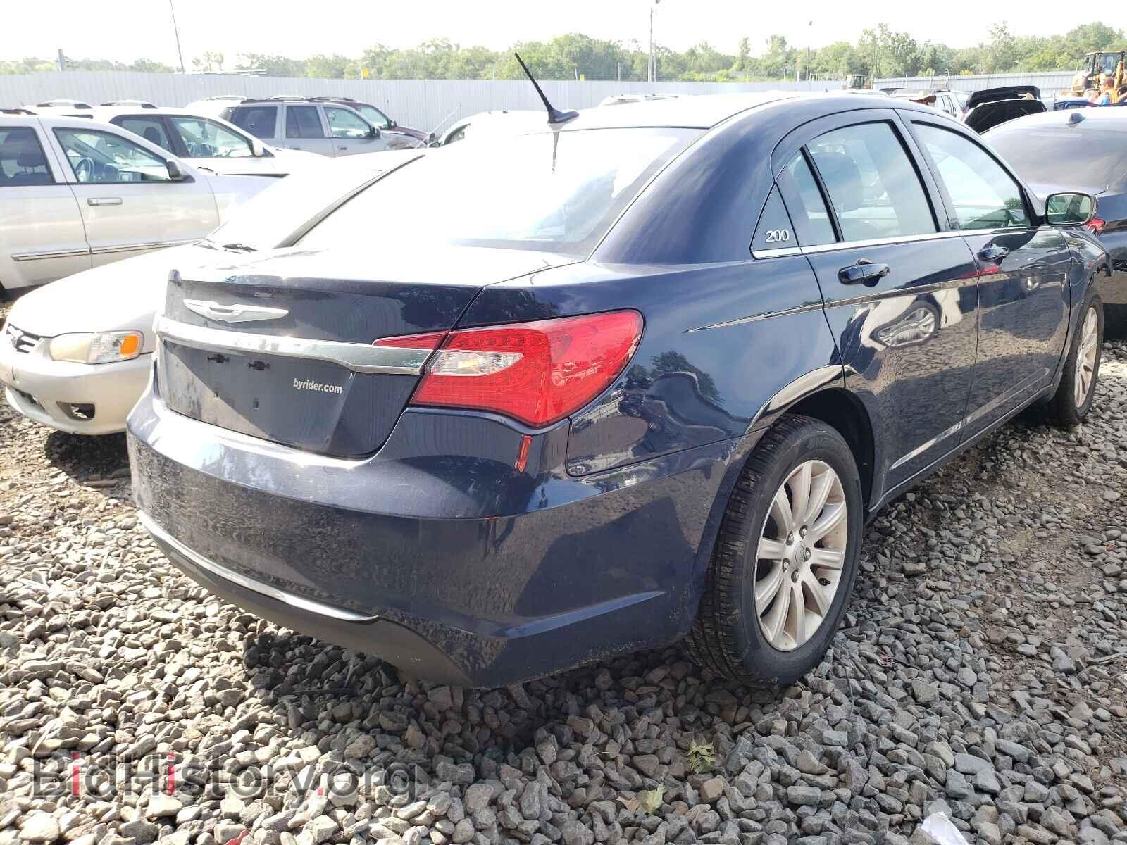 2013 CHRYSLER 200 - VIN: 1C3CCBBB7DN600395 - Фото 4