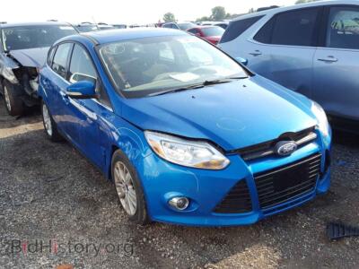 2012 Ford FOCUS Focus SEL, blue — VIN 1FAHP3M20CL174137, Copart