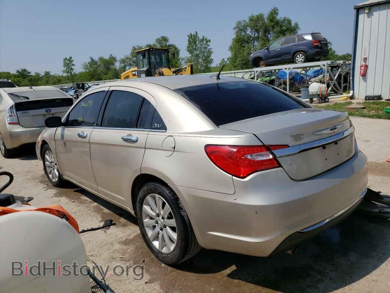2014 CHRYSLER 200 - VIN: 1C3CCBCG6EN177143 - Фото 2