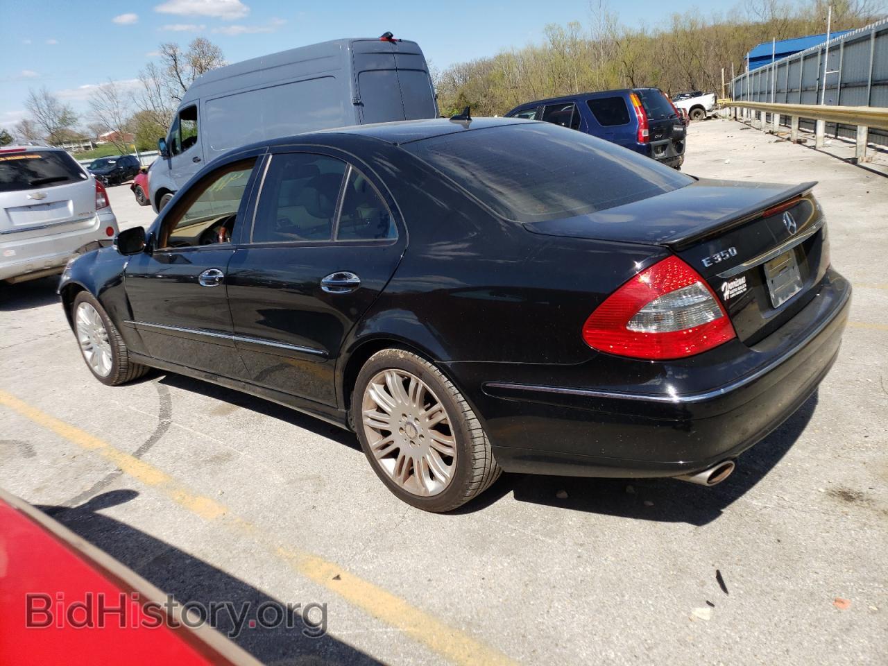 2008 MERCEDES-BENZ E-CLASS - VIN: WDBUF87X98B296796 - Фото 2