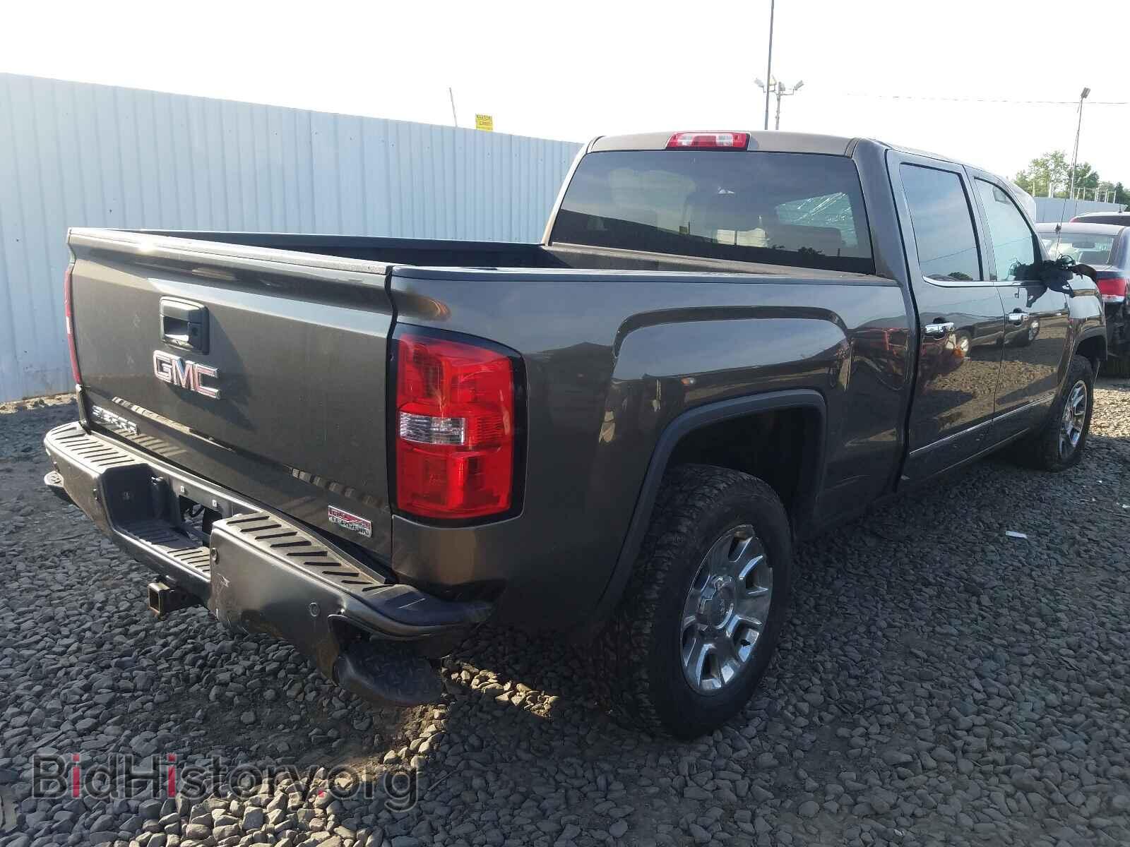 2015 GMC SIERRA - VIN: 3GTU2VEC7FG106963 - Photo 4
