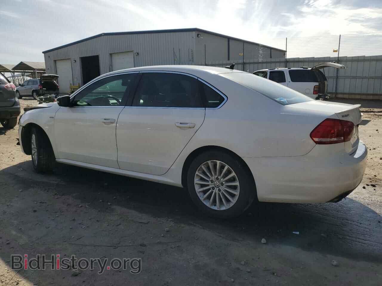 2015 VOLKSWAGEN PASSAT - VIN: 1VWBS7A35FC078539 - Фото 2