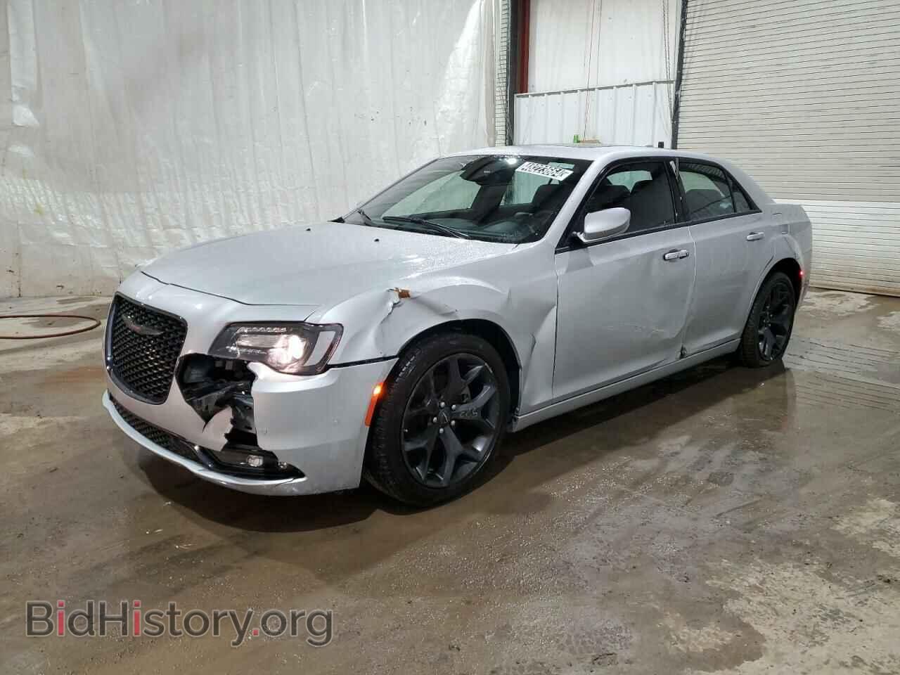 Photo 2C3CCABG7PH562783 - CHRYSLER 300 2023