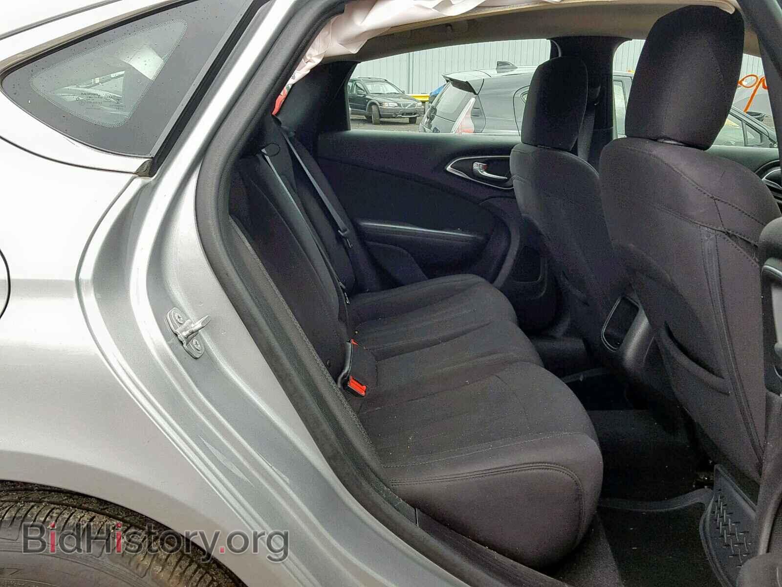 2015 CHRYSLER 200 - VIN: 1C3CCCAB2FN650616 - Photo 6