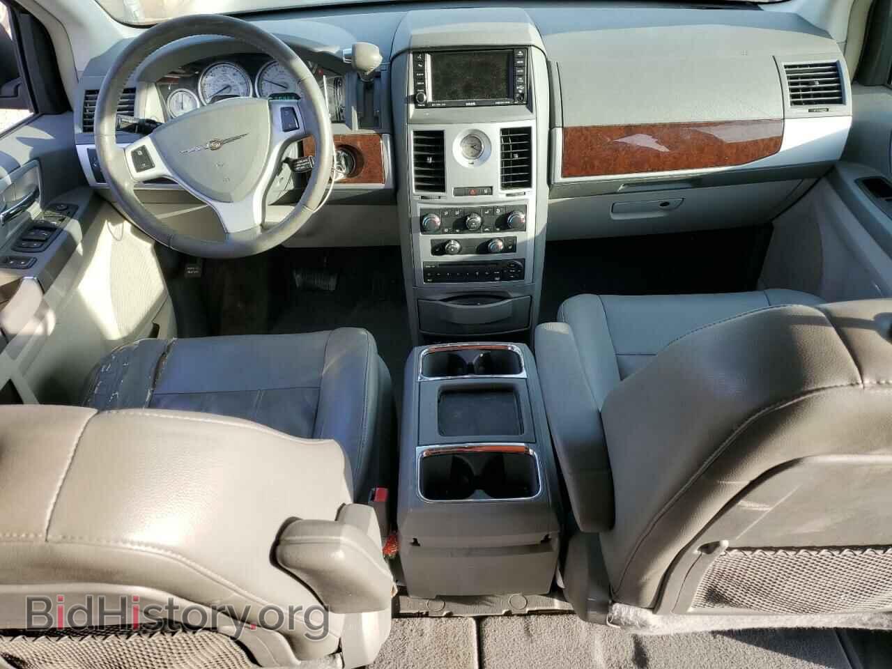 2010 CHRYSLER MINIVAN - VIN: 2A4RR5D1XAR109046 - Фото 8