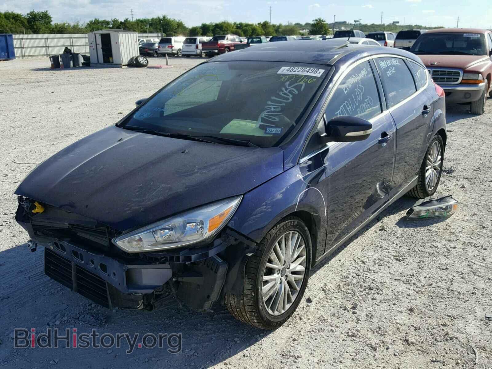 2016 FORD FOCUS - VIN: 1FADP3N28GL302966 - Фото 2