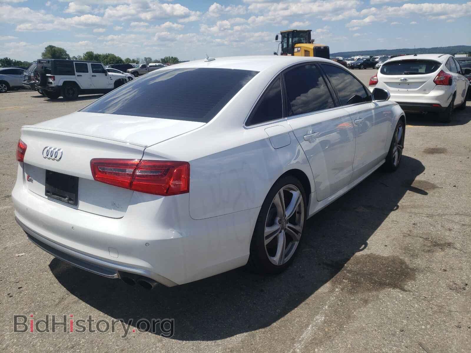 2013 AUDI S6/RS6 - VIN: WAUJ2AFC7DN111415 - Фото 4