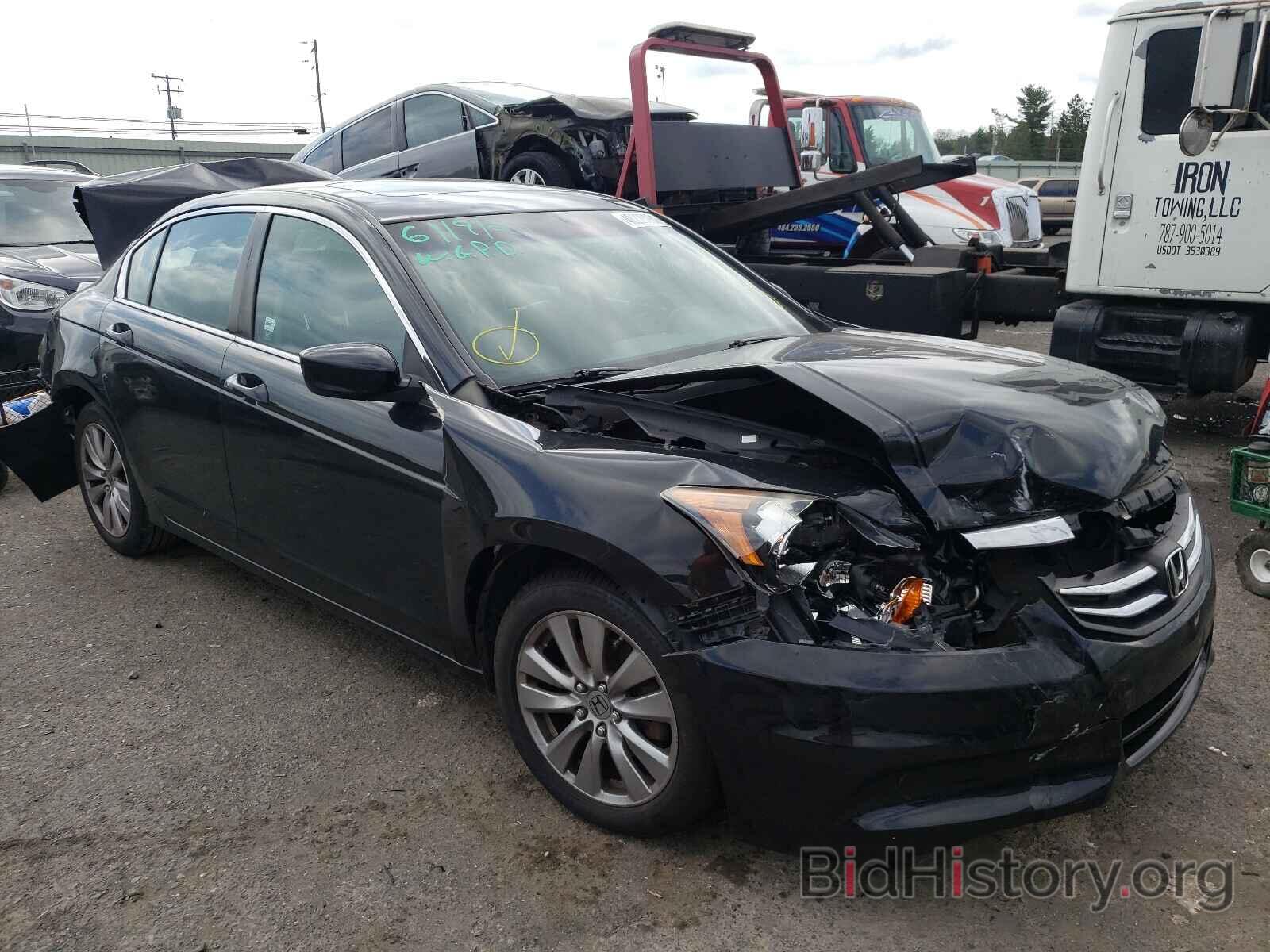 Photo 1HGCP2F86CA034932 - HONDA ACCORD 2012