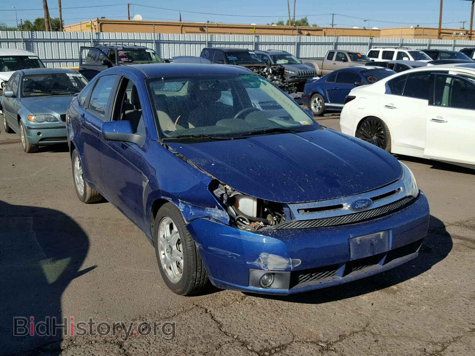 Фотография 1FAHP35N18W151979 - FORD FOCUS 2008