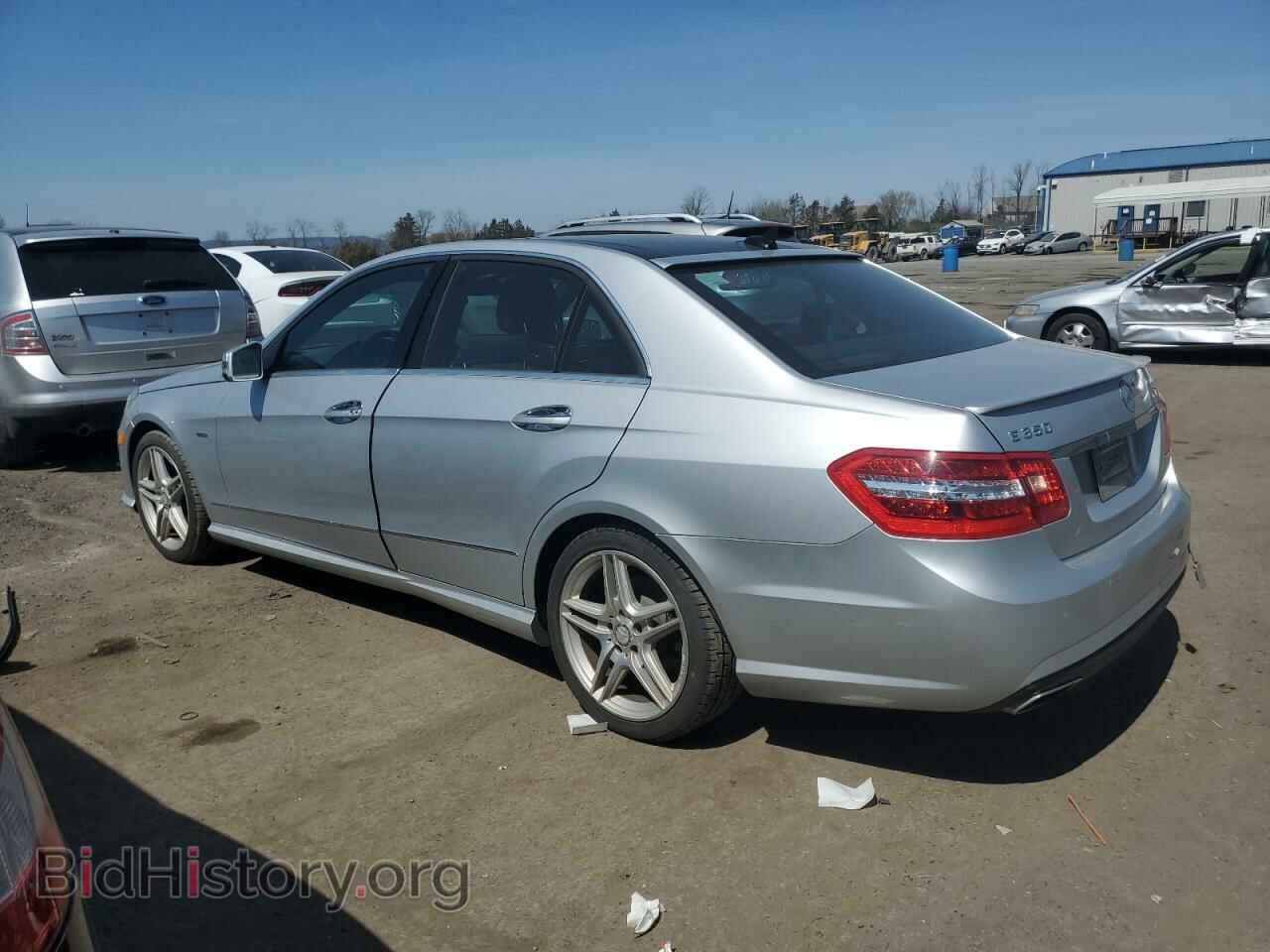 2012 MERCEDES-BENZ E-CLASS - VIN: WDDHF8JB4CA549415 - Фото 2