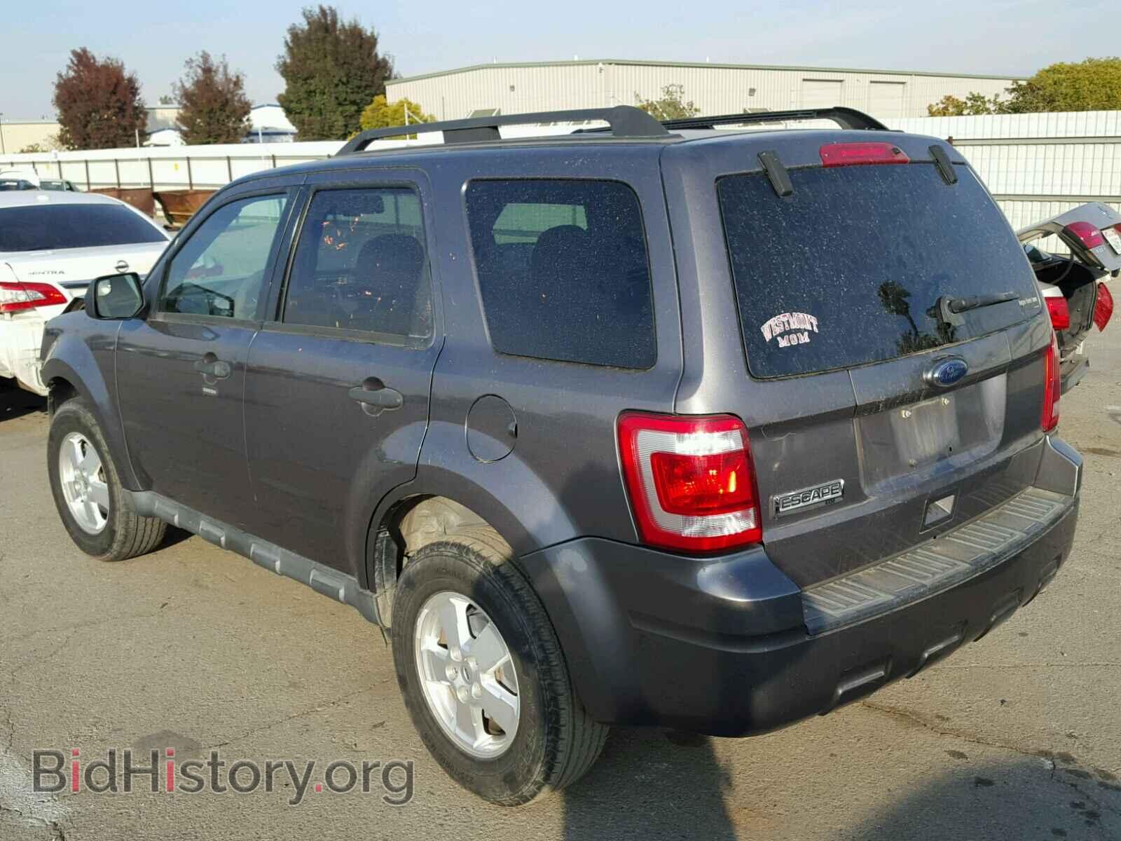 2011 FORD ESCAPE - VIN: 1FMCU0D72BKA63225 - Фото 3