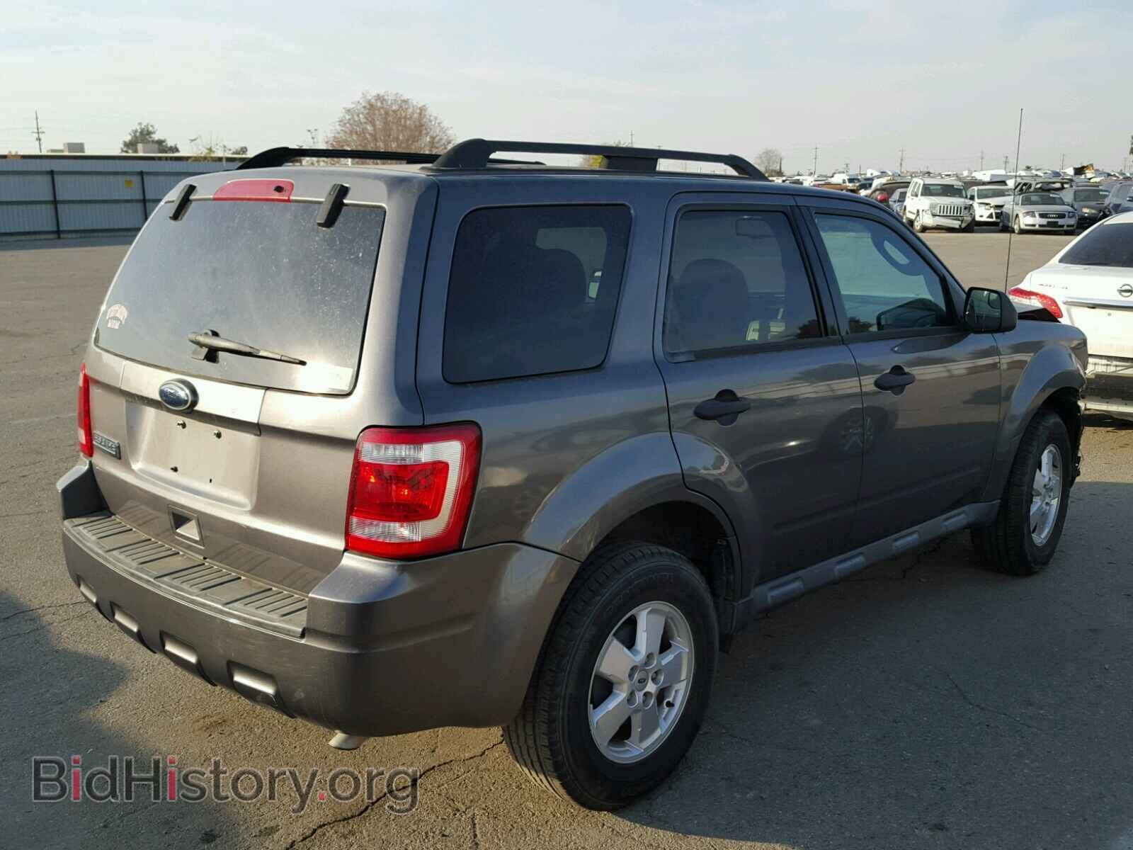 2011 FORD ESCAPE - VIN: 1FMCU0D72BKA63225 - Фото 4