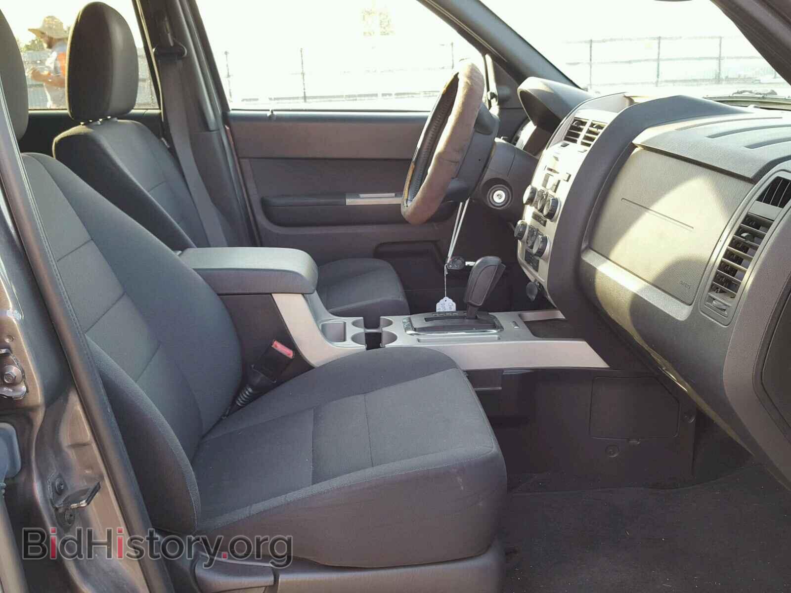2011 FORD ESCAPE - VIN: 1FMCU0D72BKA63225 - Фото 5