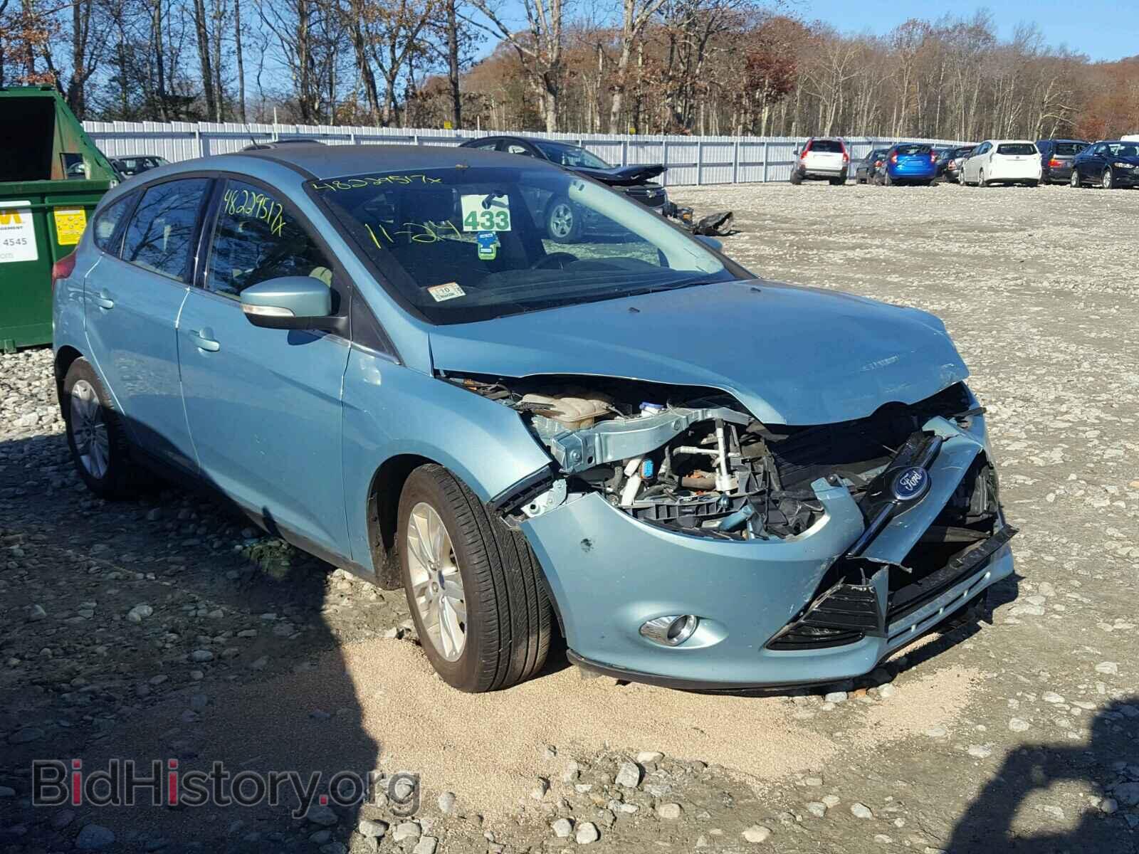 Photo 1FAHP3M26CL363584 - FORD FOCUS 2012