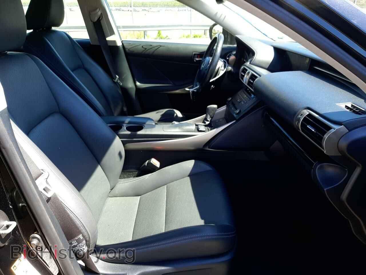 2015 LEXUS IS - VIN: JTHCF1D28F5021413 - Photo 5