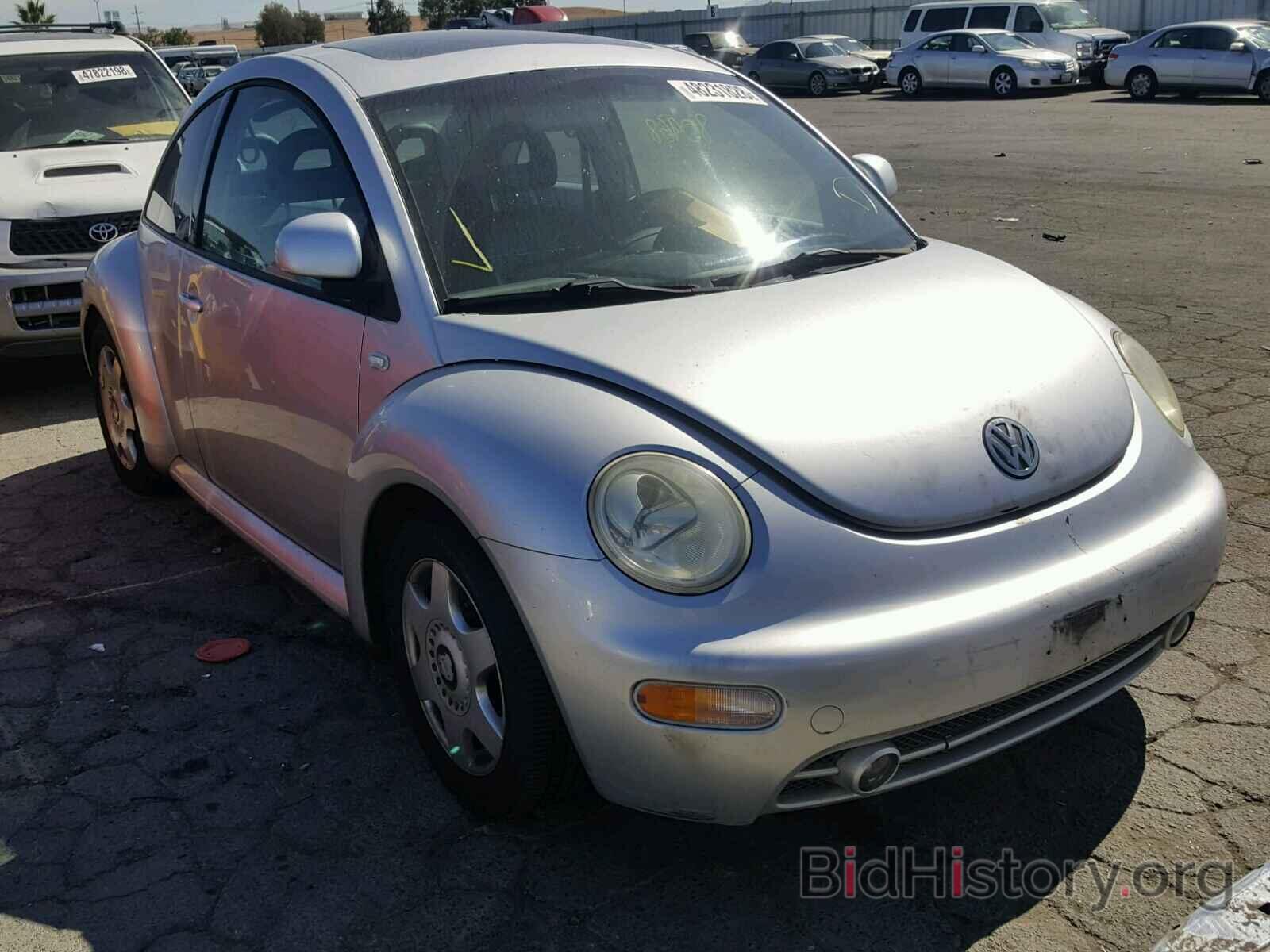 Photo 3VWDD21C3YM464092 - VOLKSWAGEN BEETLE 2000