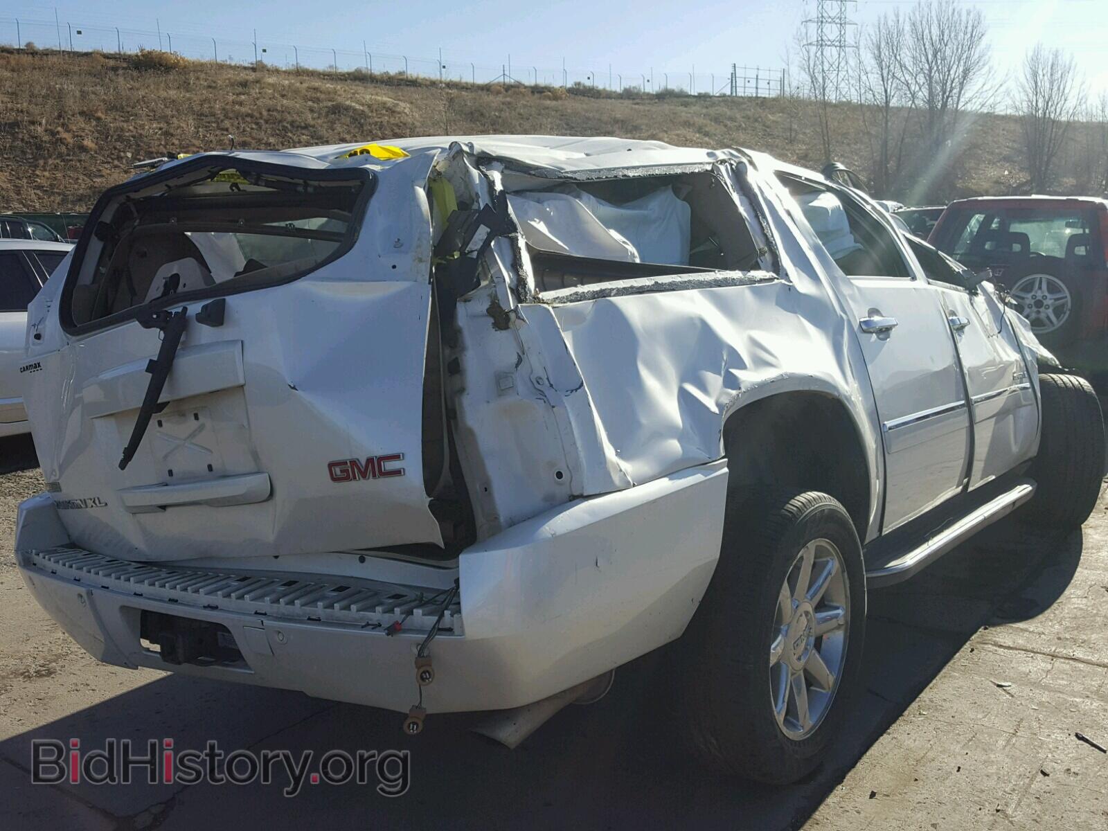 2011 GMC YUKON - VIN: 1GKS2MEF1BR324245 - Фото 4