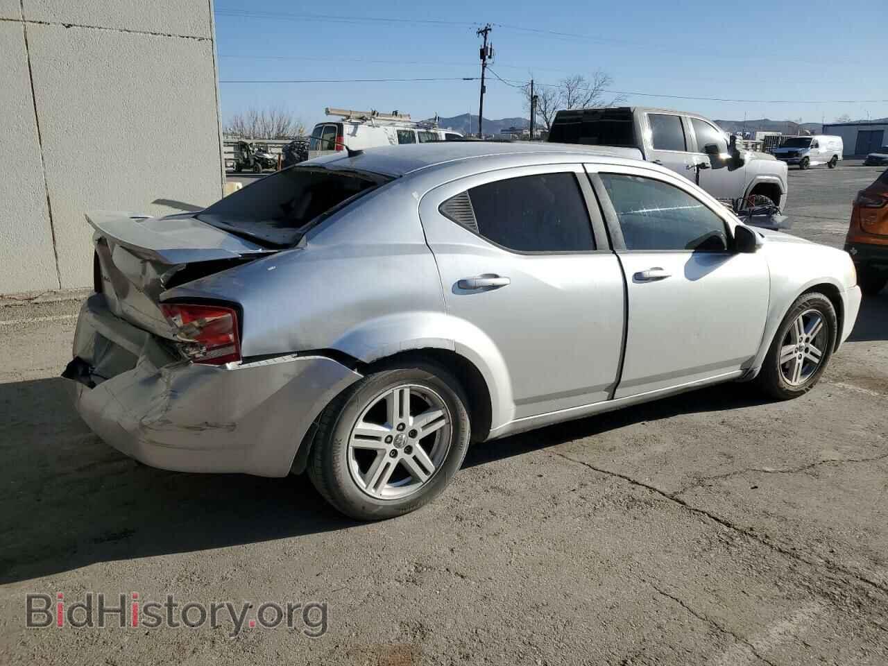2010 DODGE AVENGER - VIN: 1B3CC5FB1AN134614 - Фото 3