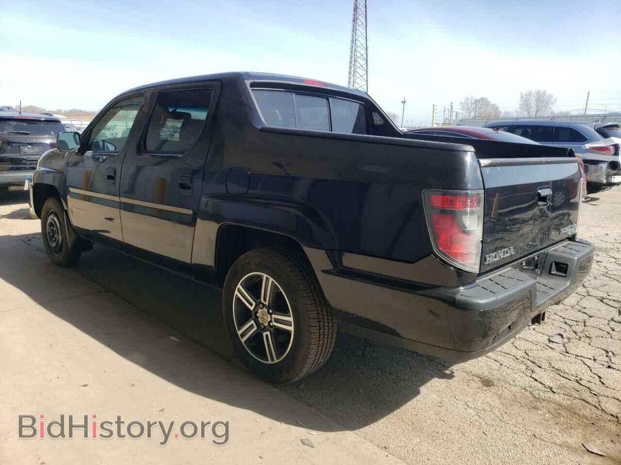 2013 HONDA RIDGELINE - VIN: 5FPYK1F77DB008716 - Фото 2