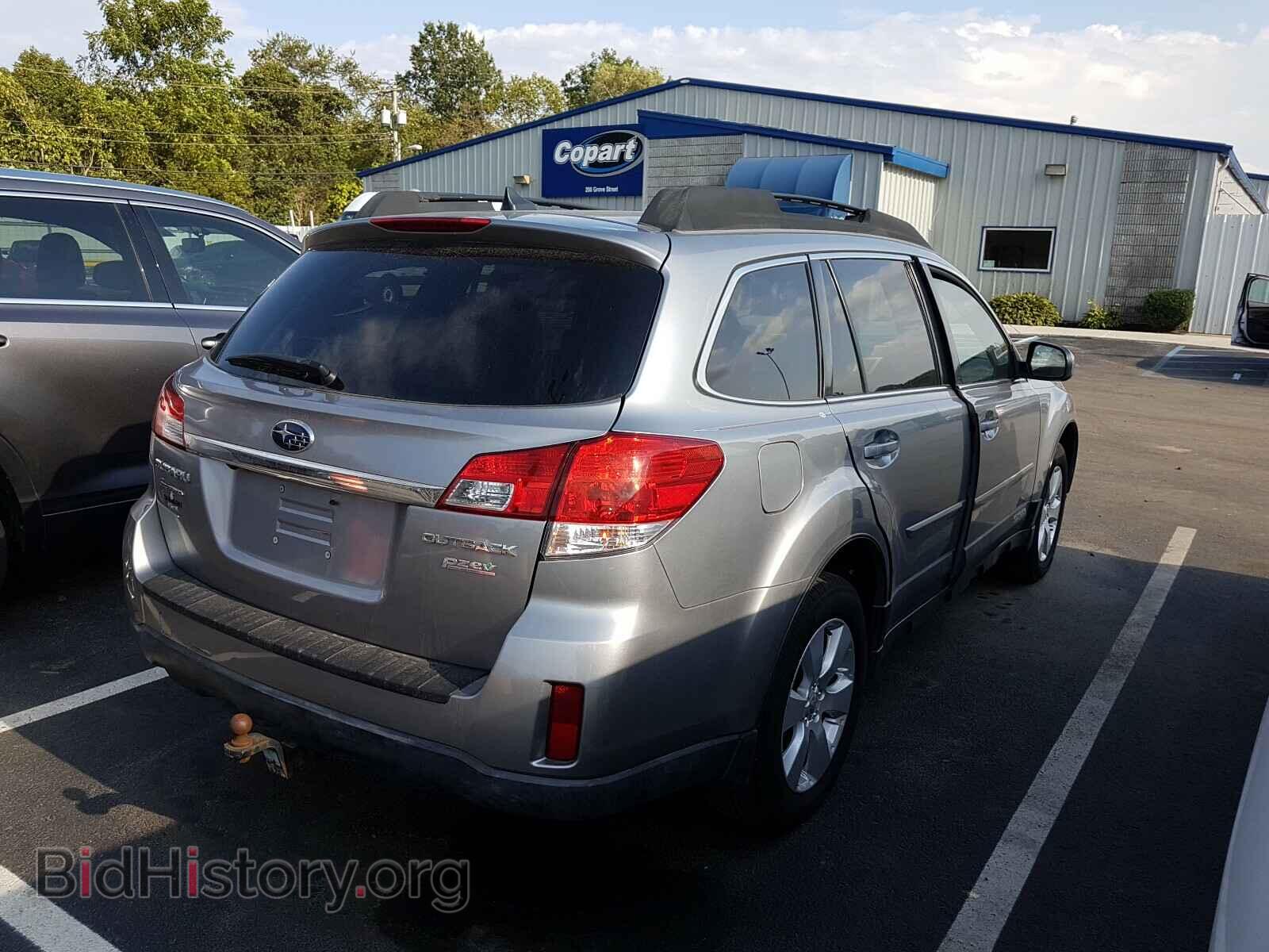 2011 SUBARU OUTBACK - VIN: 4S4BRBKC8B3385080 - Photo 4